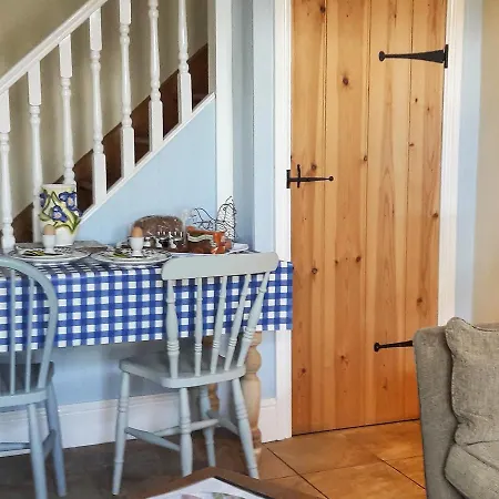 Crabapple Cottage, Saltburn-by-the-sea * Hinderwell