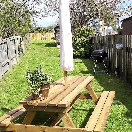 Crabapple Cottage, Saltburn-by-the-sea * Hinderwell